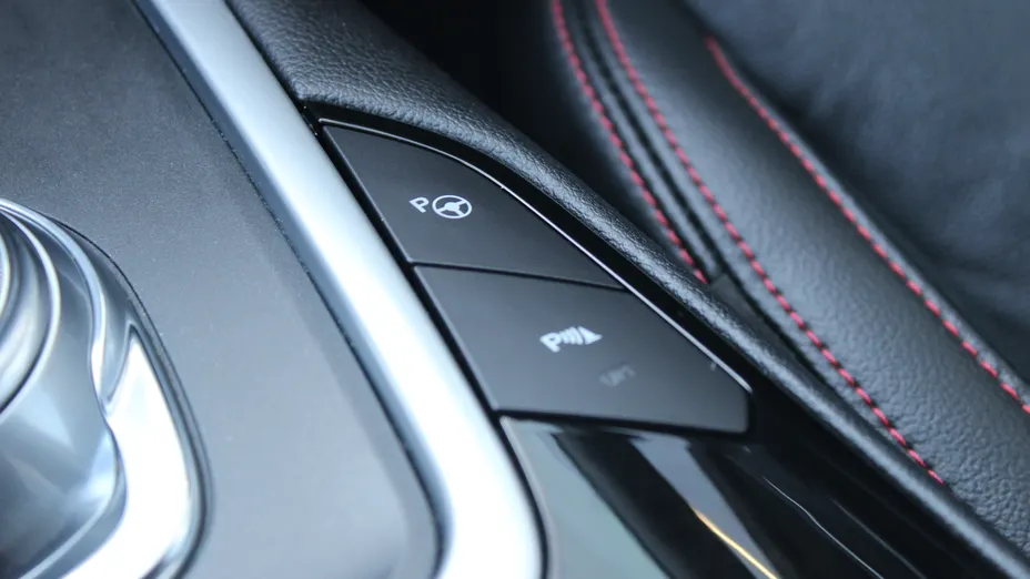 FORD S-MAX S-MAX 2.5 Hybrid ST-Line CVT 7os.