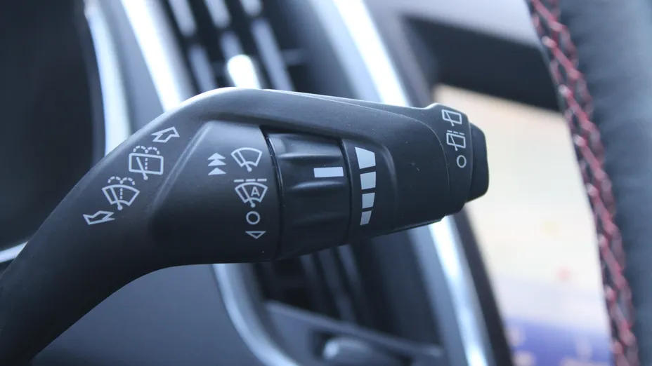 FORD S-MAX S-MAX 2.5 Hybrid ST-Line CVT 7os.