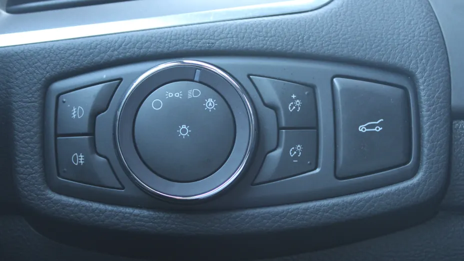 FORD S-MAX S-MAX 2.5 Hybrid ST-Line CVT 7os.