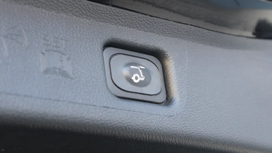 FORD S-MAX S-MAX 2.5 Hybrid ST-Line CVT 7os.