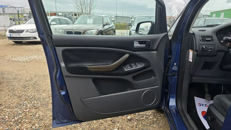 FORD C-MAX -