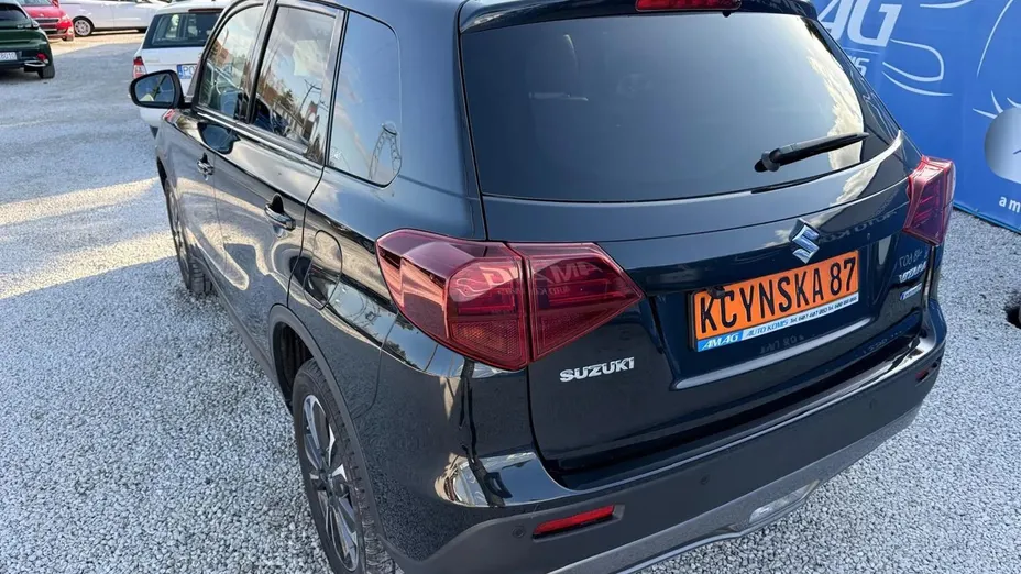 SUZUKI Vitara -
