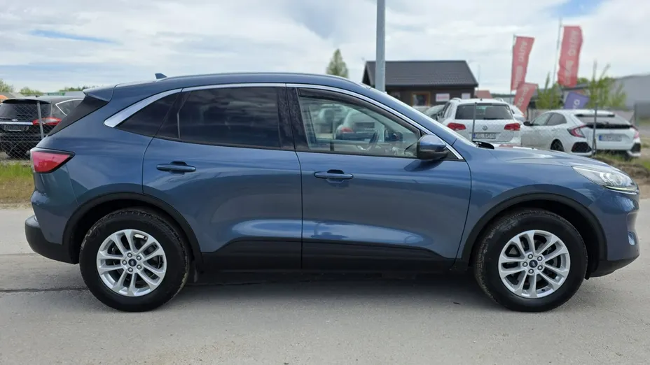 FORD Kuga -