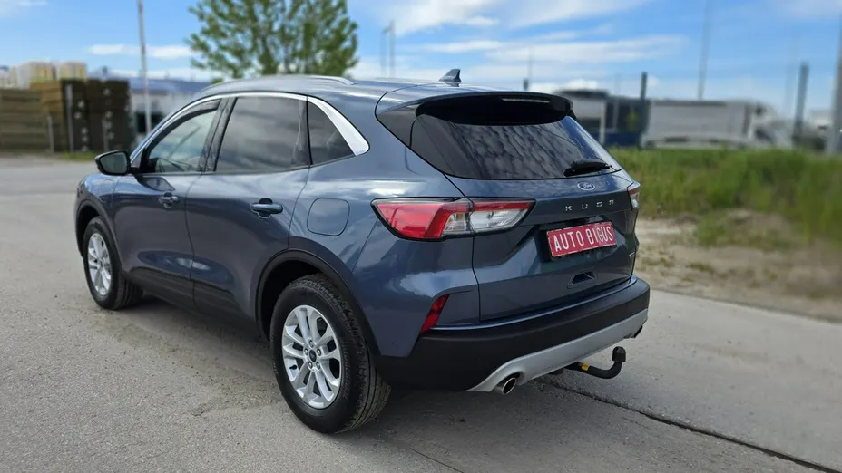 FORD Kuga -
