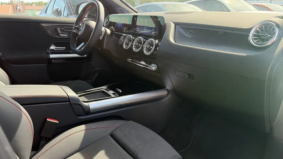 MERCEDES-BENZ GLA GLA 220 mHEV 4-Matic AMG Line 8G-DCT