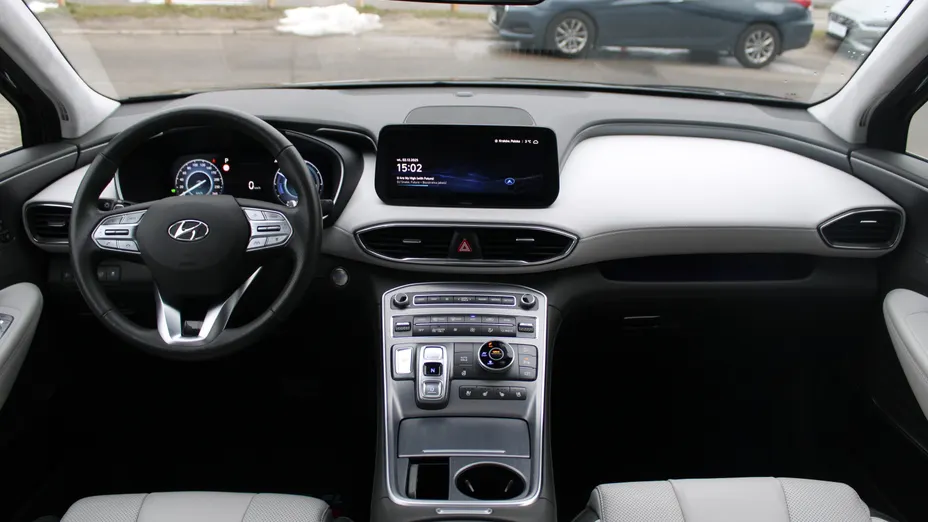 HYUNDAI Santa Fe Santa Fe 1.6 T-GDI HEV Platinum 4WD aut