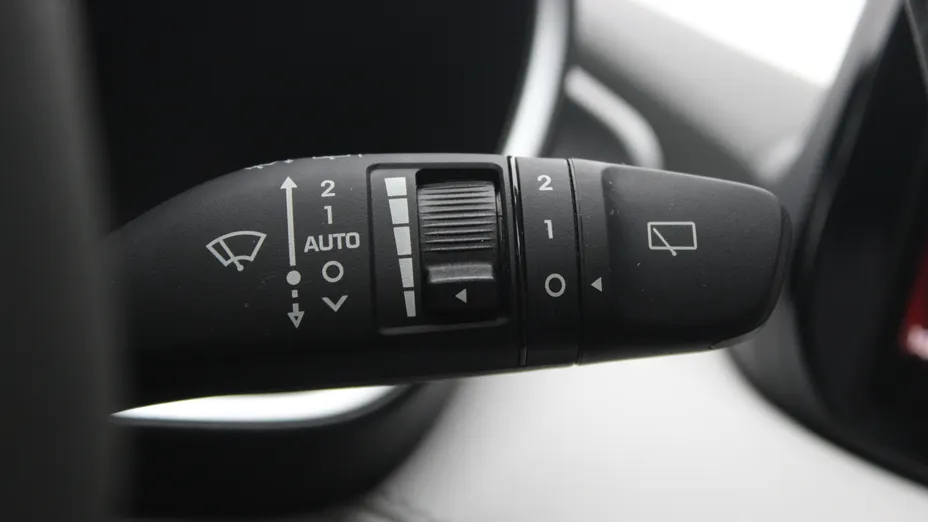 HYUNDAI Santa Fe Santa Fe 1.6 T-GDI HEV Platinum 4WD aut