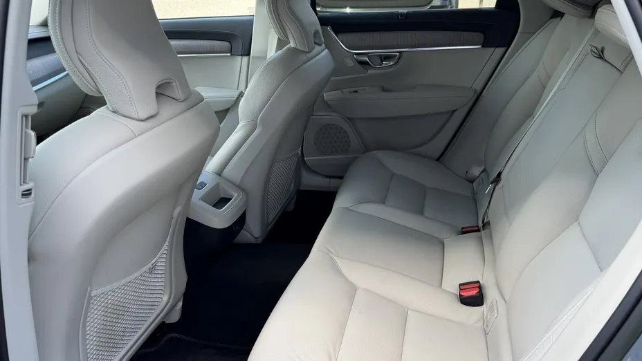 VOLVO V90 V90 B4 D Plus Dark aut