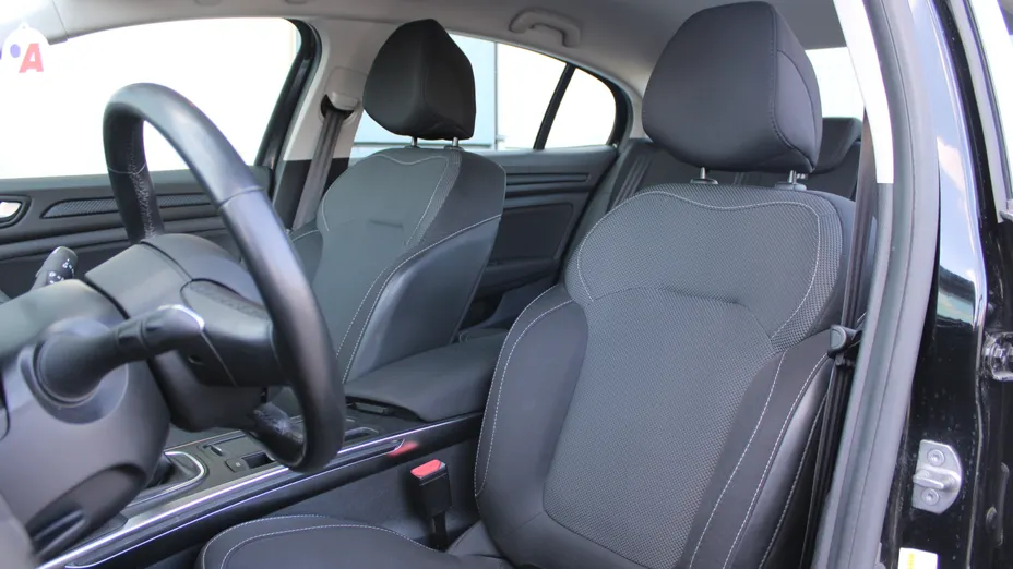 RENAULT Megane Megane 1.3 TCe Zen