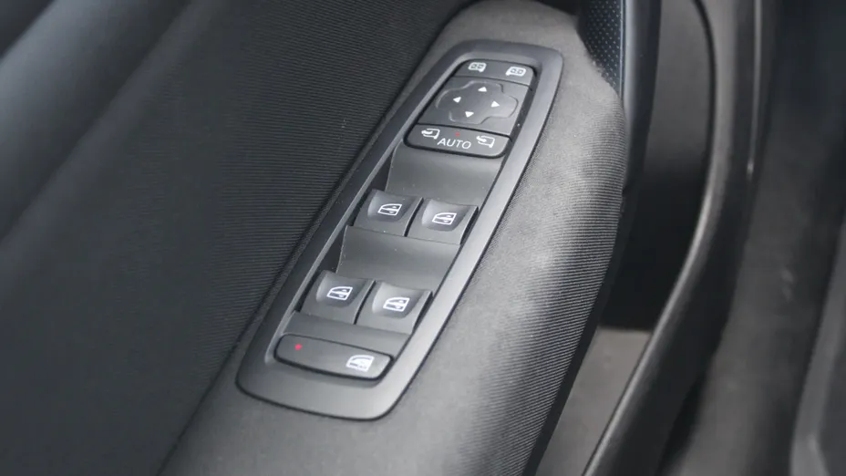 RENAULT Megane Megane 1.3 TCe Zen