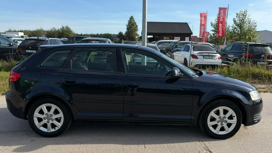 AUDI A3 Sportback -