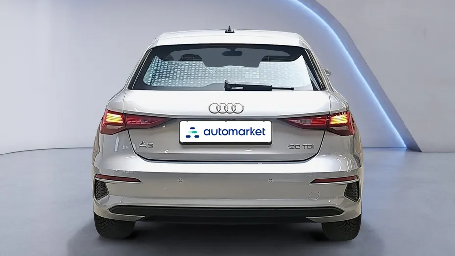 AUDI A3 A3 30 TDI S tronic