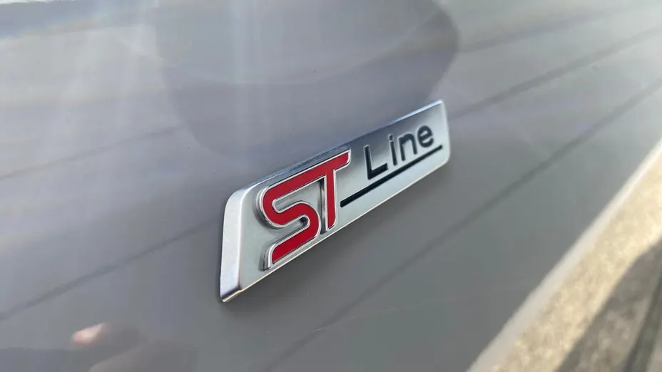 FORD Kuga Kuga 2.5 FHEV FWD Graphite Tech Edition e-CVT