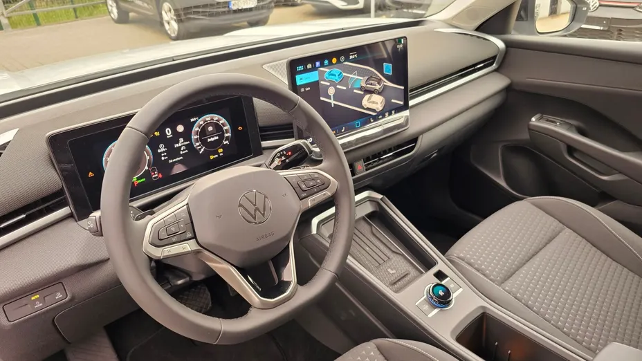 VOLKSWAGEN T-ROC T-ROC 1.5 eTSI Life DSG Nowy