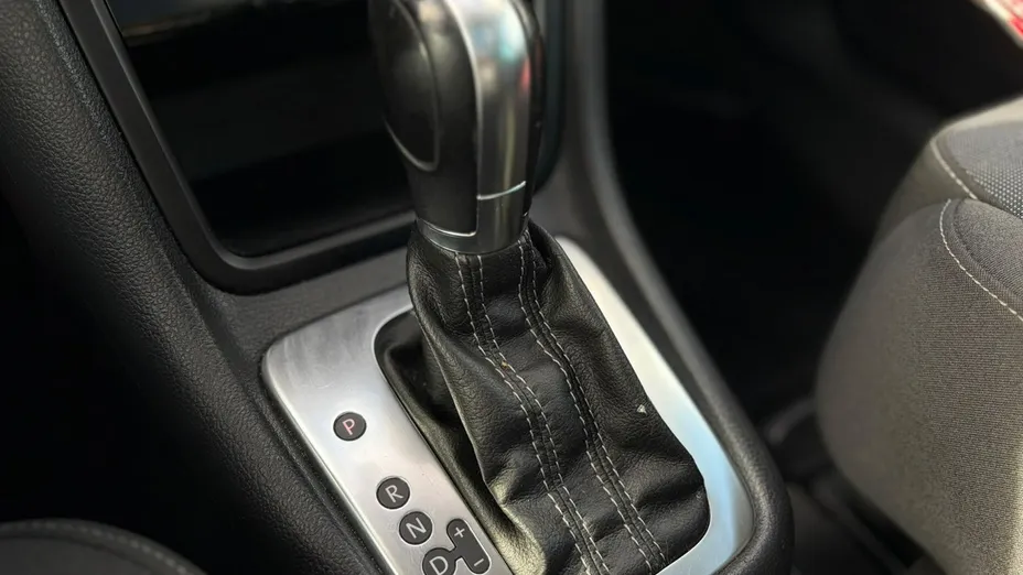 VOLKSWAGEN Sharan -