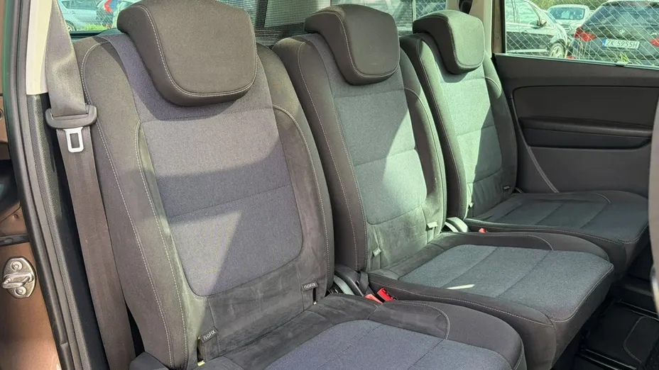 VOLKSWAGEN Sharan -