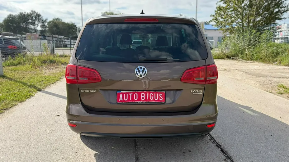 VOLKSWAGEN Sharan -