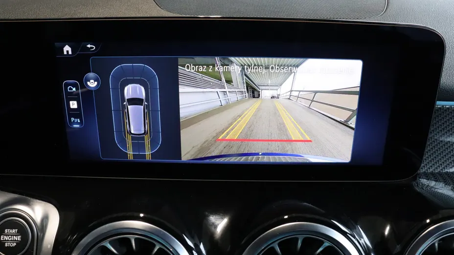 MERCEDES-BENZ GLB GLB 200 mHEV AMG Line 7G-DCT