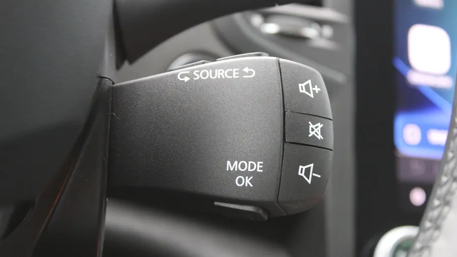 RENAULT Megane Megane 1.3 TCe Techno EDC