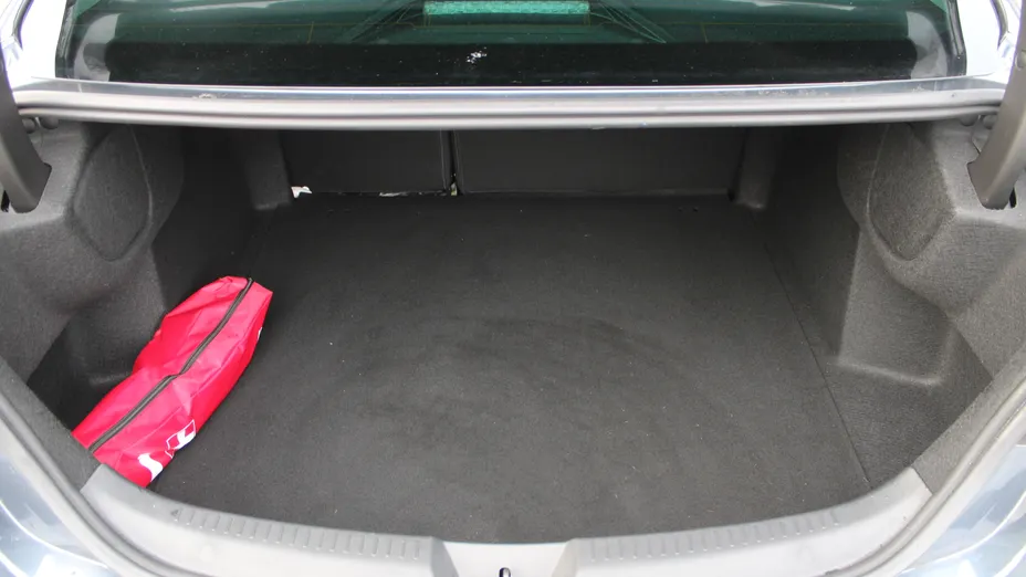 RENAULT Megane Megane 1.3 TCe Techno EDC