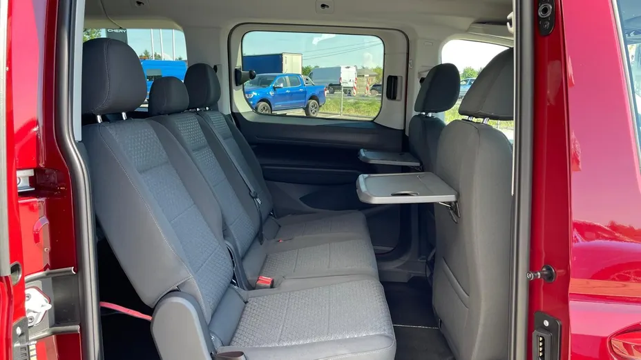 FORD Tourneo Connect Grand Tourneo Connect 1.5 EcoBoost Titanium aut Nowy