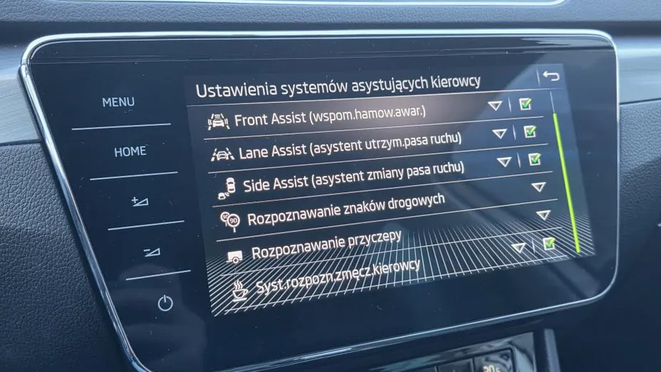 SKODA Superb Superb 2.0 TDI SCR Style DSG