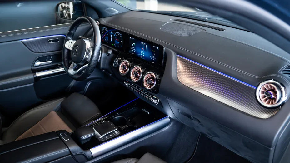 MERCEDES-BENZ EQA EQA 250 66.5kWh Electric Art