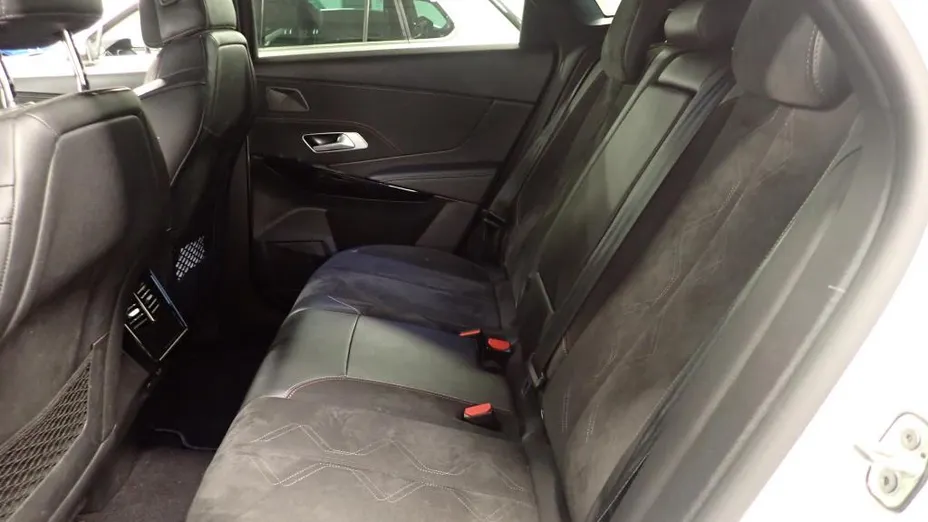 DS DS7 DS 7 1.6 E-Tense Performance Line + aut