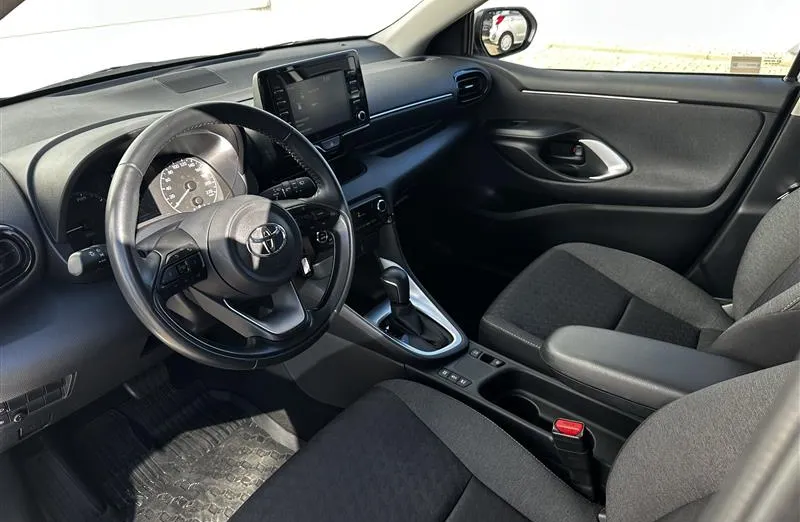 TOYOTA Yaris Yaris Hybrid 1.5 Comfort