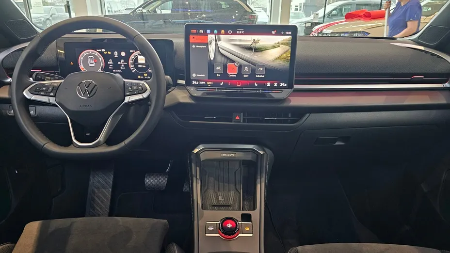 VOLKSWAGEN T-ROC T-ROC 1.5 eTSI Style DSG Nowy