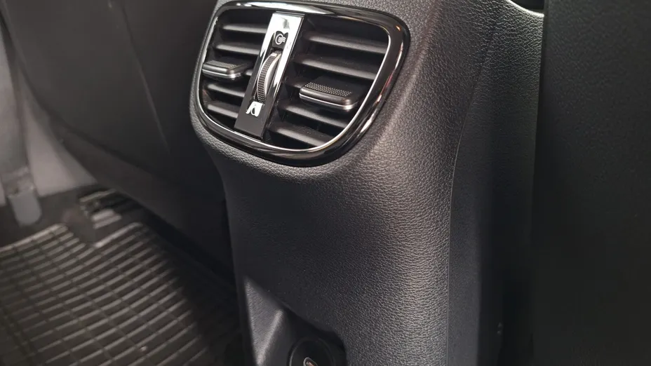 KIA Cee'd Ceed 1.5 T-GDI L