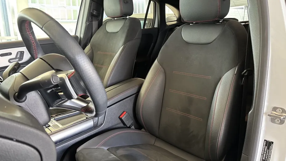MERCEDES-BENZ GLA GLA 220 mHEV 4-Matic AMG Line 8G-DCT