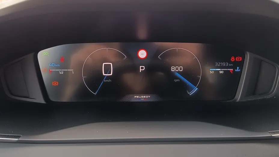PEUGEOT 2008 2008 PureTech 130 Allure S&S EAT8