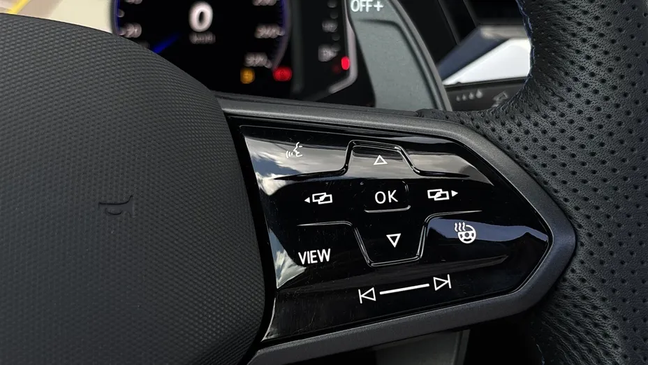 VOLKSWAGEN Arteon Arteon 2.0 TSI 4Motion R DSG