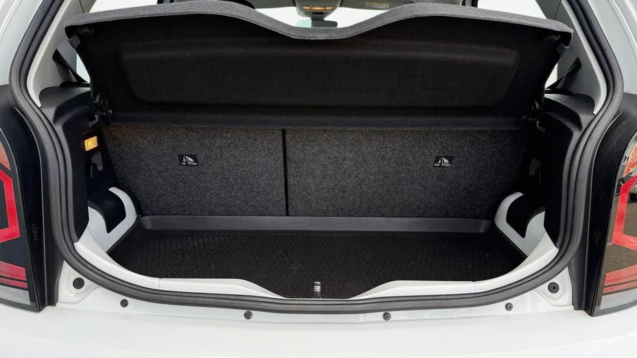 VOLKSWAGEN up! up! 1.0 move up!