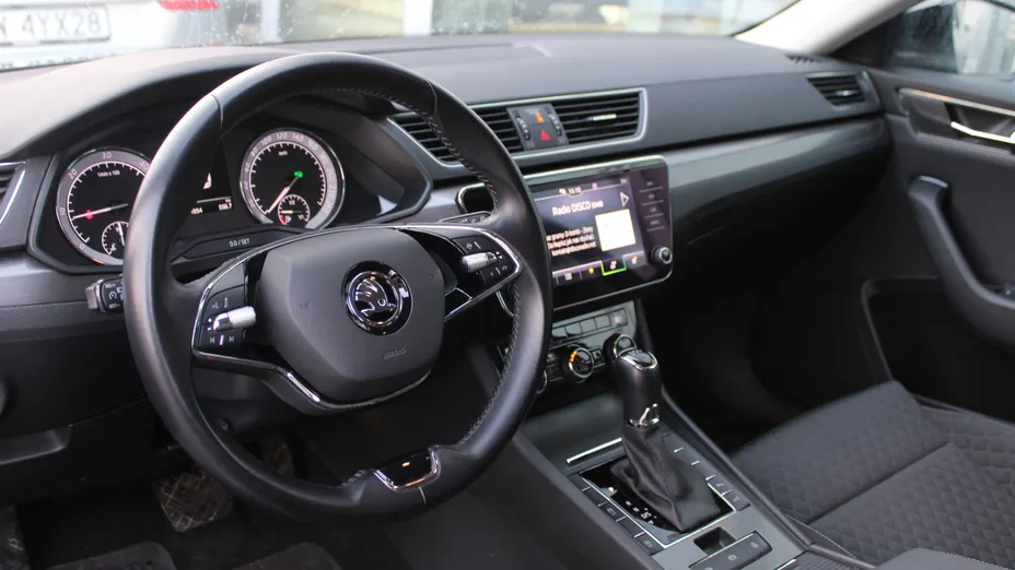 SKODA Superb Superb 2.0 TDI SCR Ambition DSG