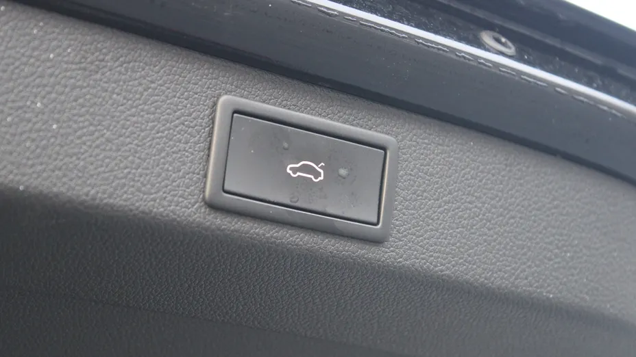 SKODA Superb Superb 2.0 TDI SCR Ambition DSG