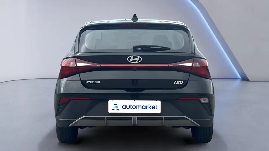 HYUNDAI i20 i20 1.2 Pure