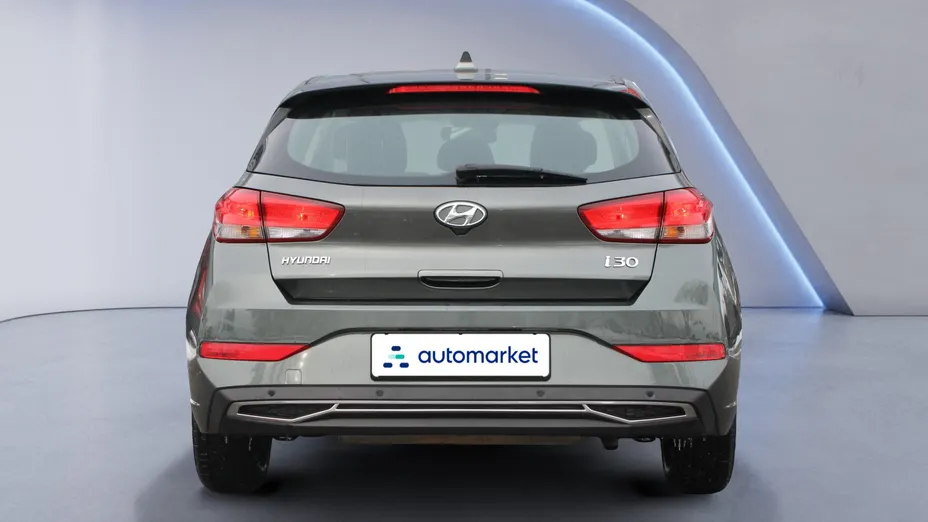 HYUNDAI i30 i30 1.5 DPI Modern