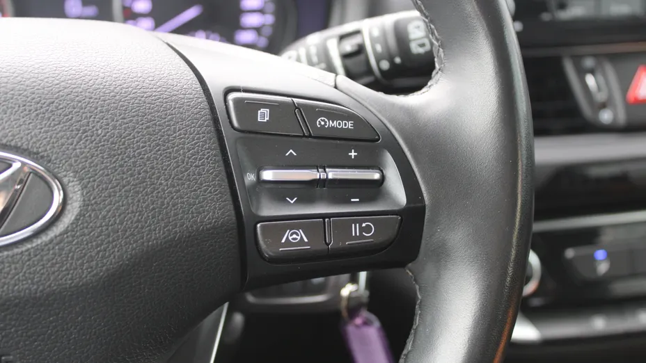 HYUNDAI i30 i30 1.5 DPI Modern