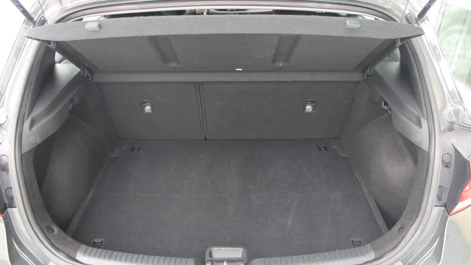 HYUNDAI i30 i30 1.5 DPI Modern