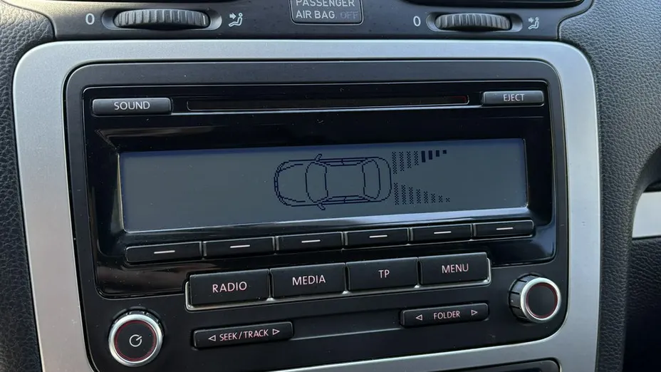 VOLKSWAGEN Scirocco -