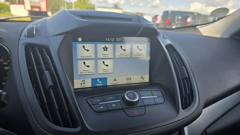 FORD Kuga -