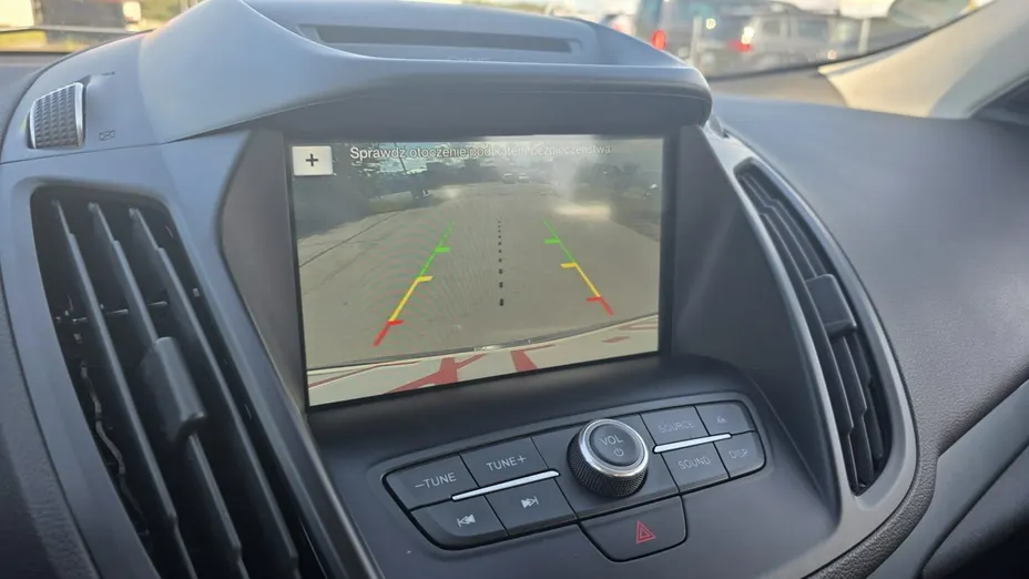 FORD Kuga -