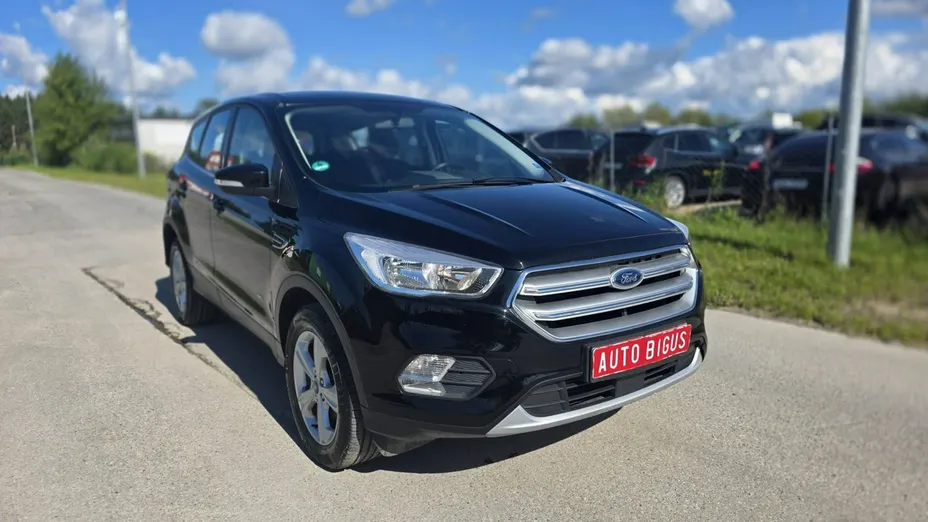FORD Kuga -