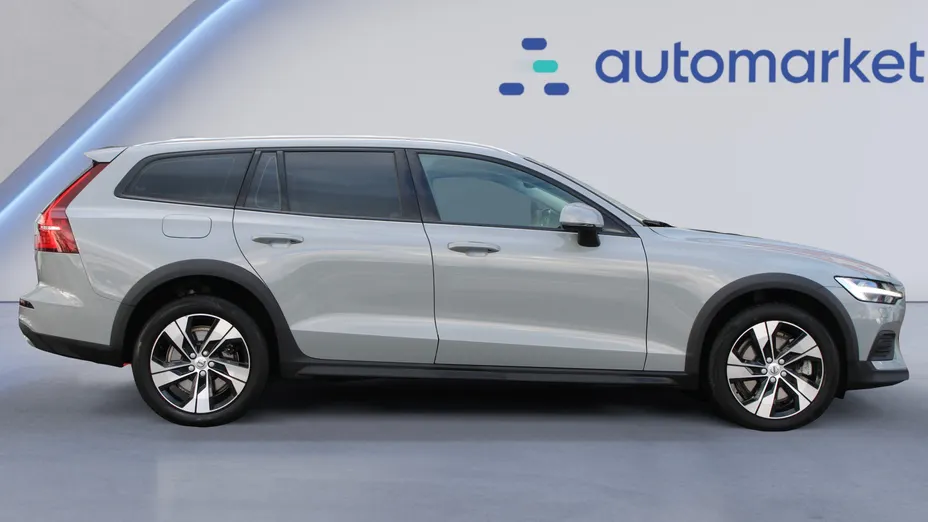 VOLVO V60 V60 CC Core B4 D AWD aut