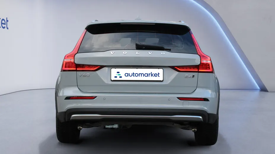 VOLVO V60 V60 CC Core B4 D AWD aut
