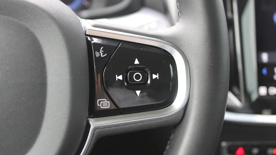 VOLVO V60 V60 CC Core B4 D AWD aut