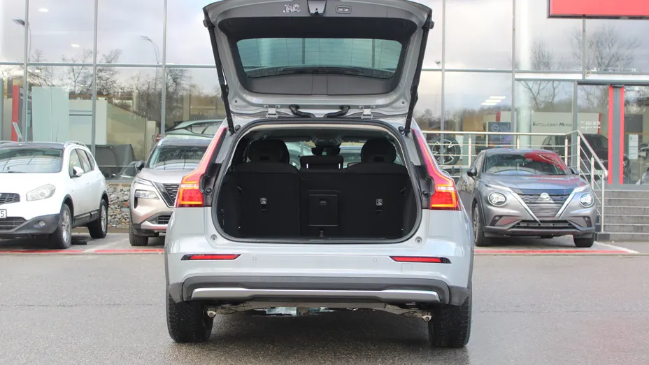 VOLVO V60 V60 CC Core B4 D AWD aut