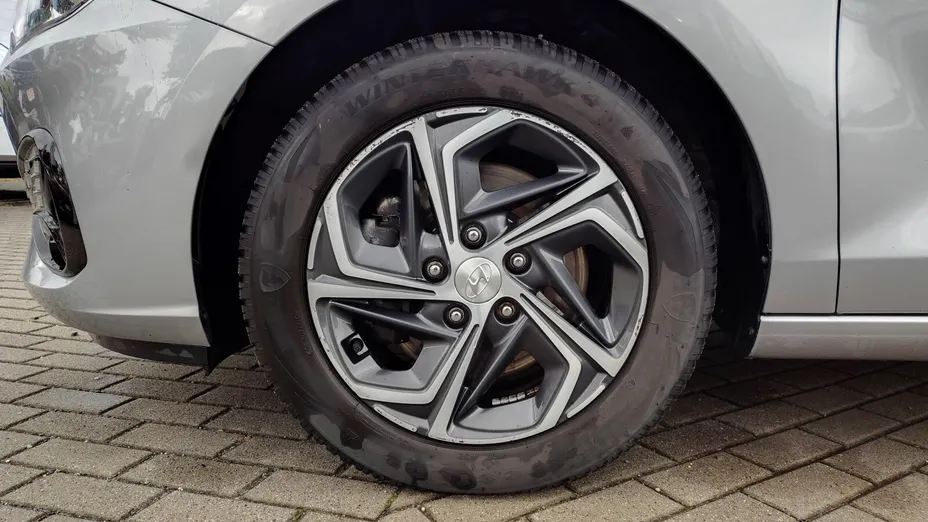 HYUNDAI i30 i30 1.5 DPI Smart